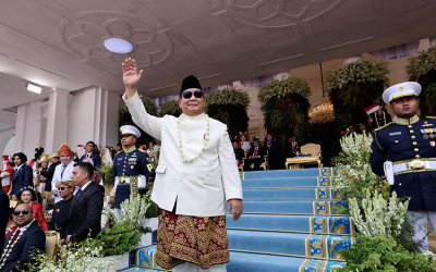 Pelajar Sekolah Rakyat Bahagia Nyanyikan Lagu 17 Agustus di Istana pada HUT ke-80 RI