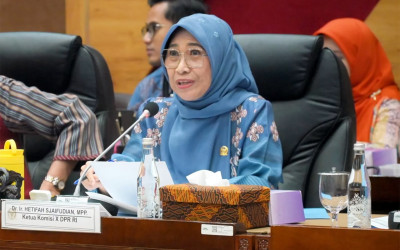 DPR Desak PSSI Cari Pelatih untuk Visi Jangka Panjang