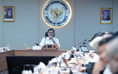 Luhut: Pemerintah Siapkan Penyaluran Bansos Digital, Prabowo Akan Tinjau Langsung