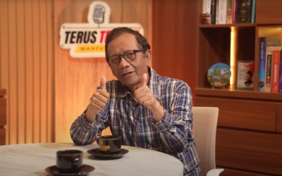 Reshuffle Kabinet, Mahfud MD Beri Dua Jempol untuk Prabowo