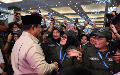 Prabowo ke Guru Sekolah Rakyat: Siapkan Generasi untuk Putus Kemiskinan