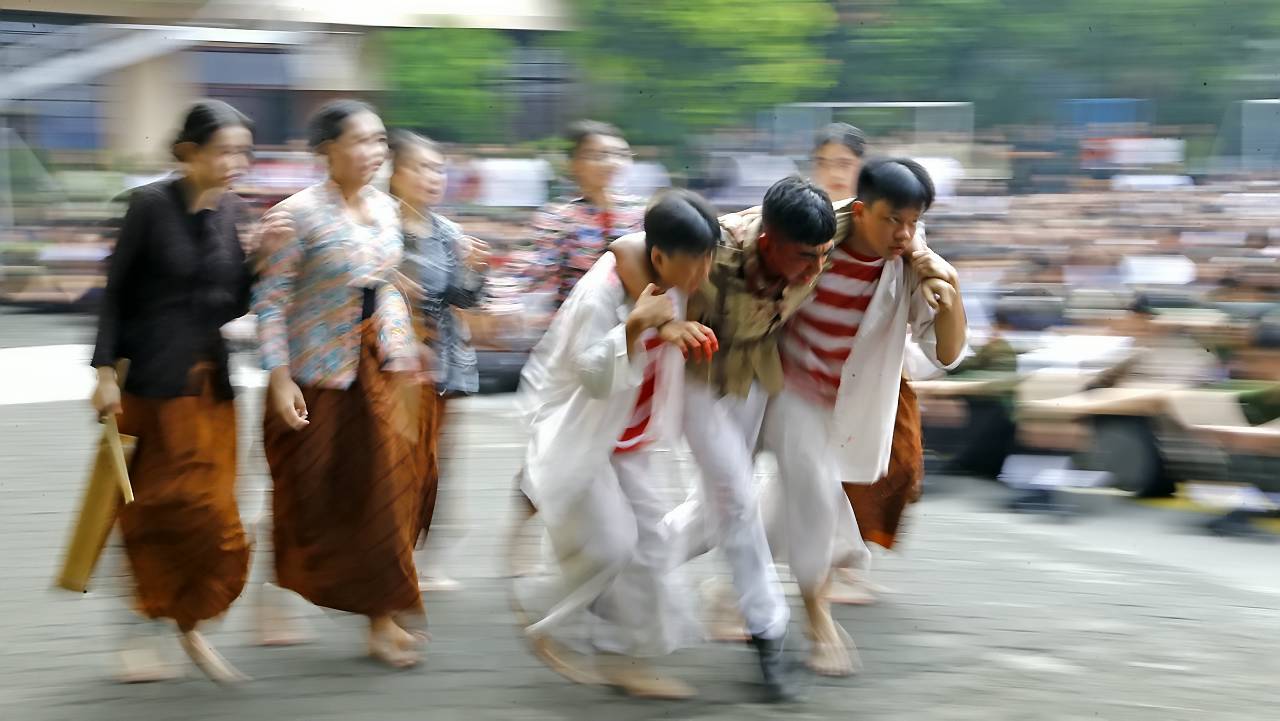 [astakom/str-Dipta Pratomo]
