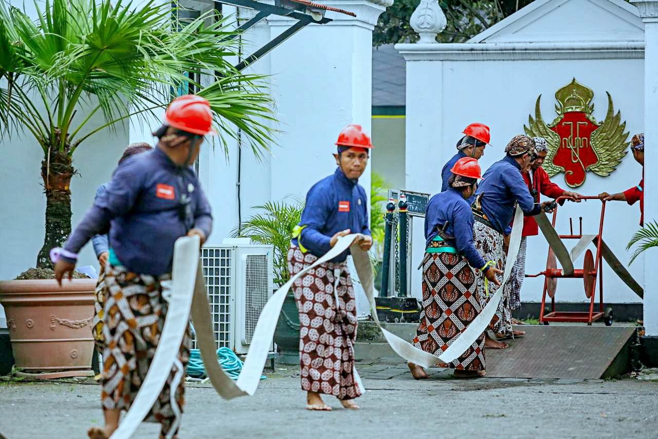 [astakom/str-Panji Arkananta]