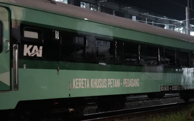 KAI Janjikan Subsidi Harga Tiketnya, Presiden Prabowo Dukung pengoperasian Kereta Khusus untuk Petani dan Pedagang