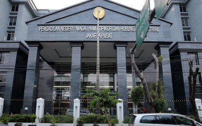 Eks Petinggi Telkom Didakwa Korupsi Pengadaan Fiktif, Diduga Rugikan Negara Rp464,9 Miliar