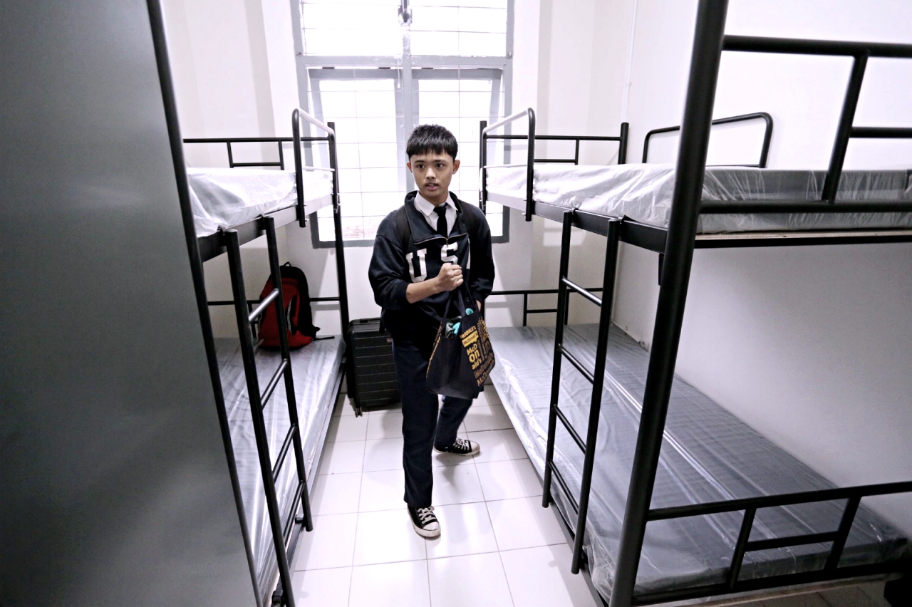 Pengenalan lingkungan Sekolah (MPLS) Sekolah Rakyat di Politeknik Kesejahteraan Sosial (Poltekesos) Bandung, Jawa Barat, Senin (14/07). [astakom/ str-Budi Yanto]