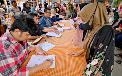 Simpel, Begini Cara Cek BLT RP 900 Ribu Lewat HP