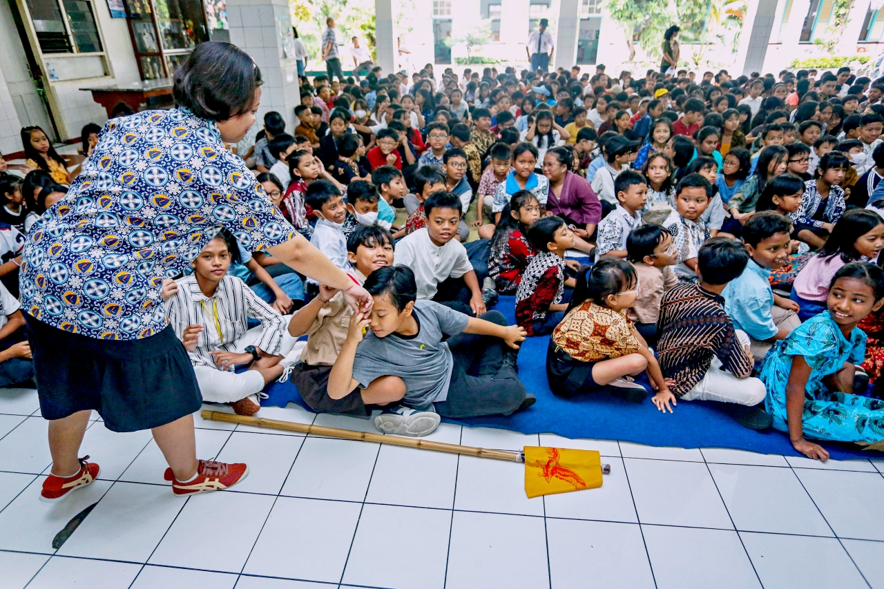 [astakom/str-Panji Arkananta]