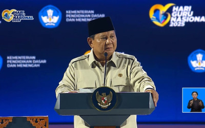 Presiden Prabowo Hadiri Acara Hari Guru Nasional: Tegaskan Pembelaan Terhadap Guru
