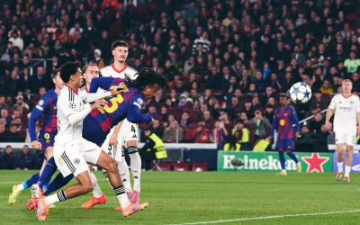 Hasil Liga Champions: Barcelona Menang Tipis atas Eintracht Frankfurt 2-1