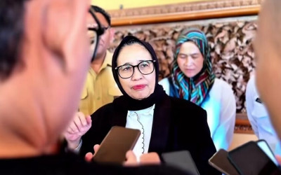 Profil Nanik S Deyang, Kepala BGN yang Baru: Mantan Jurnalis Senior yang Siap Mengawal Gizi Nusantara!