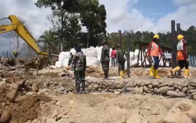 TNI dan PU Genjot Pembangunan Jembatan Bailey di Tapsel, Target Rampung Januari 2026