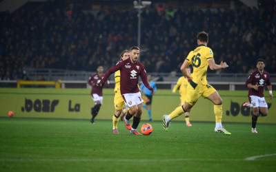 Hasil AC Milan Vs Torino: I Rossoneri Menang 3-2 dan Kudeta Puncak Klasemen