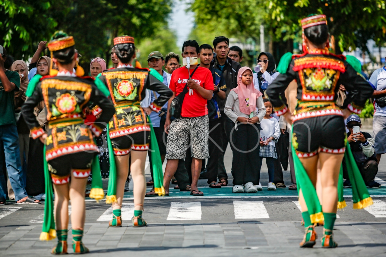 [astakom/str-Panji Arkananta]