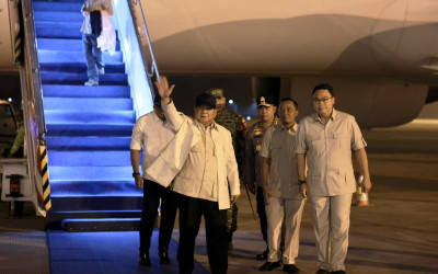 Prioritaskan Pemulihan Bencana, Prabowo Tiba di Medan setelah dari Moskow
