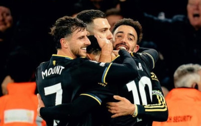 MU Pesta Gol 4-1 ke Gawang Wolves, Bruno Fernandes Tampil Oke
