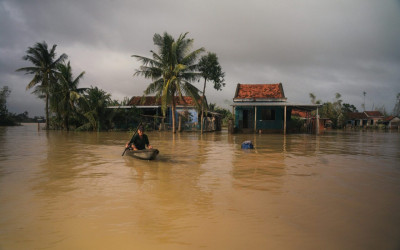 Belajar dari Cuaca Ekstrem &amp; Banjir yang Melanda Wilayah Sumatera, Ini Tips Penting Agar Tetap Aman