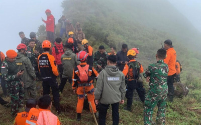 Tujuh Hari Operasi Pencarian, Tim SAR Berhasil Temukan Korban Terakhir Pesawat ATR