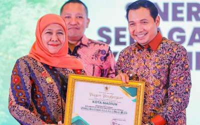 Usai Maidi Ditetapkan Tersangka, Khofifah Lantik Bagus Panuntun sebagai Plt Wali Kota Madiun