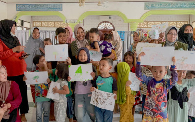 Rehabilitasi Sumatera: Relawan Kemenkes Berikan ‘Trauma Healing’ untuk Anak-anak di Aceh Tamiang
