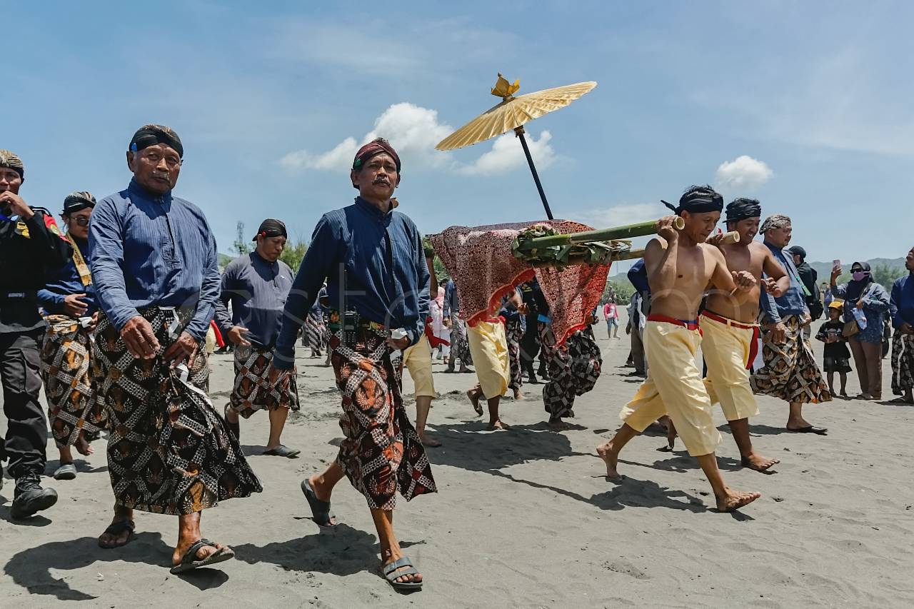 [astakom/str-Panji Arkananta]