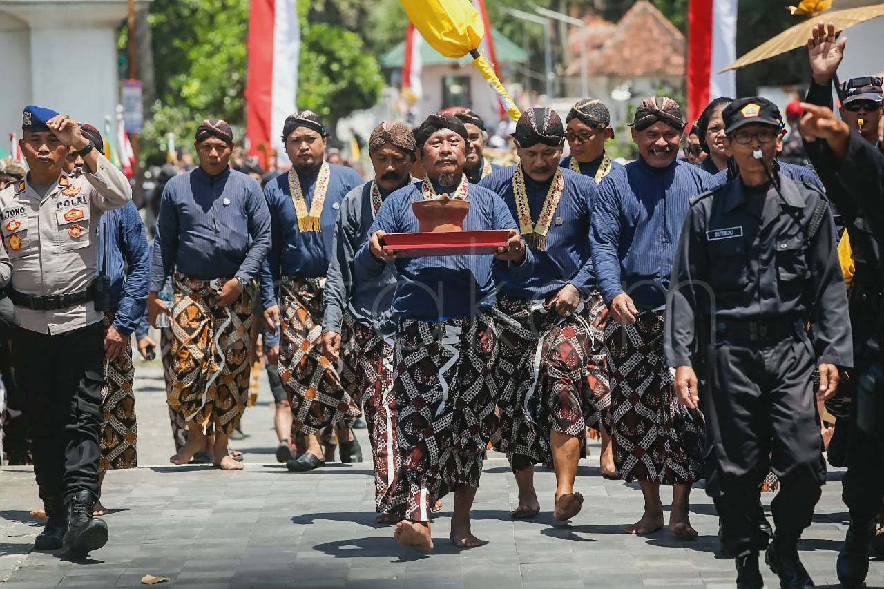 [astakom/str-Panji Arkananta]