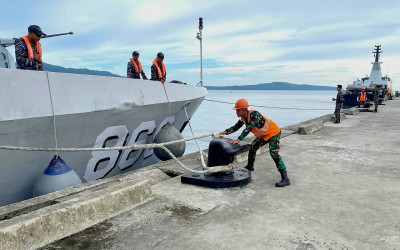 KRI Hampala dan KRI Gulamah Laksanakan Operasi Siaga Purla