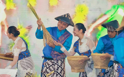 Presiden Prabowo Hadiri Panen Raya di Karawang