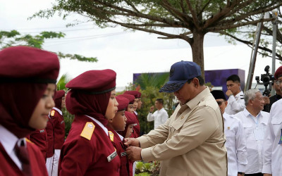 Prabowo Aksi Nyata: Pendidikan Gratis Dongkrak Pemerataan sekaligus Hapus Kemiskinan Ekstrem 2029