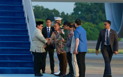 Tiba di Tanah Air, Prabowo Bawa Oleh-oleh Kemitraan Puluhan Triliun hingga Peluang Perdamaian Gaza