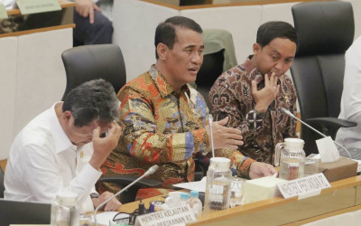 Nggak Make Sense! Mentan Ngegep Ribuan Ton Beras Diduga Ilegal di Kepri, Bahaya Buat 115 Juta Orang