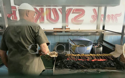 Sate Legendaris Mak Syukur di Padang Panjang