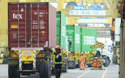 Update Kinerja Ekspor Maret 2026: Tren Positif Naik Tipis, Nonmigas Jadi Andalan!