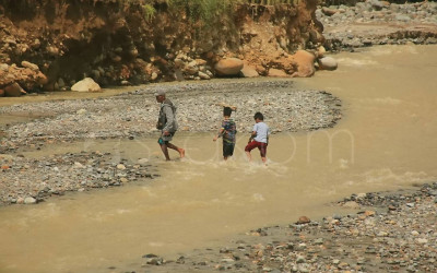 Akses Jalan di Lambung Bukik Masih Terputus