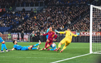Malen Menggila, Roma Tekuk Cagliari 2-0 di Olimpico