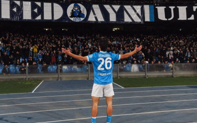 Napoli Raih Tiga Poin Penting Usai Tekuk Fiorentina 2-1