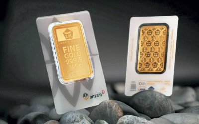 Emas Drop Lagi! Antam Turun Rp40 Ribu, Saatnya Buy the Dip?