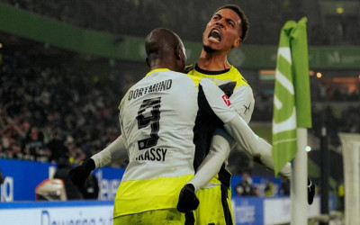 Gol Telat Guirassy Antar Dortmund Tekuk Wolfsburg 2-1