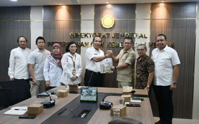 Kupang Ngebut! Bupati Yosef Lede Jemput Dukungan Pusat buat Pariwisata &amp; Peternakan