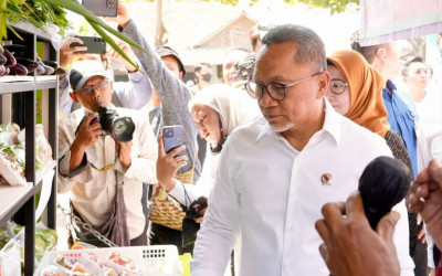 Menko Zulhas Minta SPPG Kantongi SLHS untuk Jamin Kualitas Kebersihan MBG
