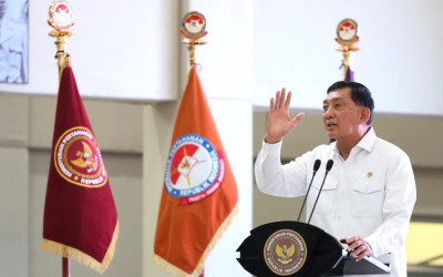 Menhan Sjafrie Tegas: TNI Harus Adaptif dan Solid, Garda Terdepan Jaga Kekayaan SDA!