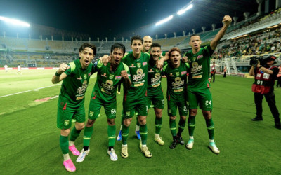 Hasil BRI Super League: Persebaya Menang Tipis 1-0 atas PSM