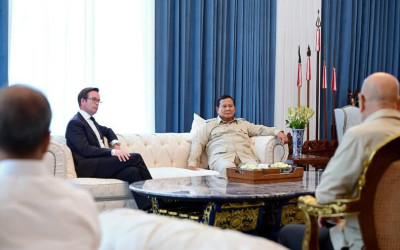 Prabowo Terima Dirut Garuda dan Embraer, Aviasi Indonesia Siap Level Up!