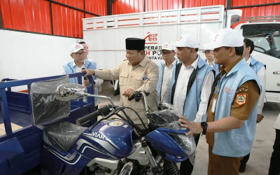 Anti-Rentenir Mode On! Prabowo Siapkan Gerai Super Micro Financing di Koperasi Merah Putih