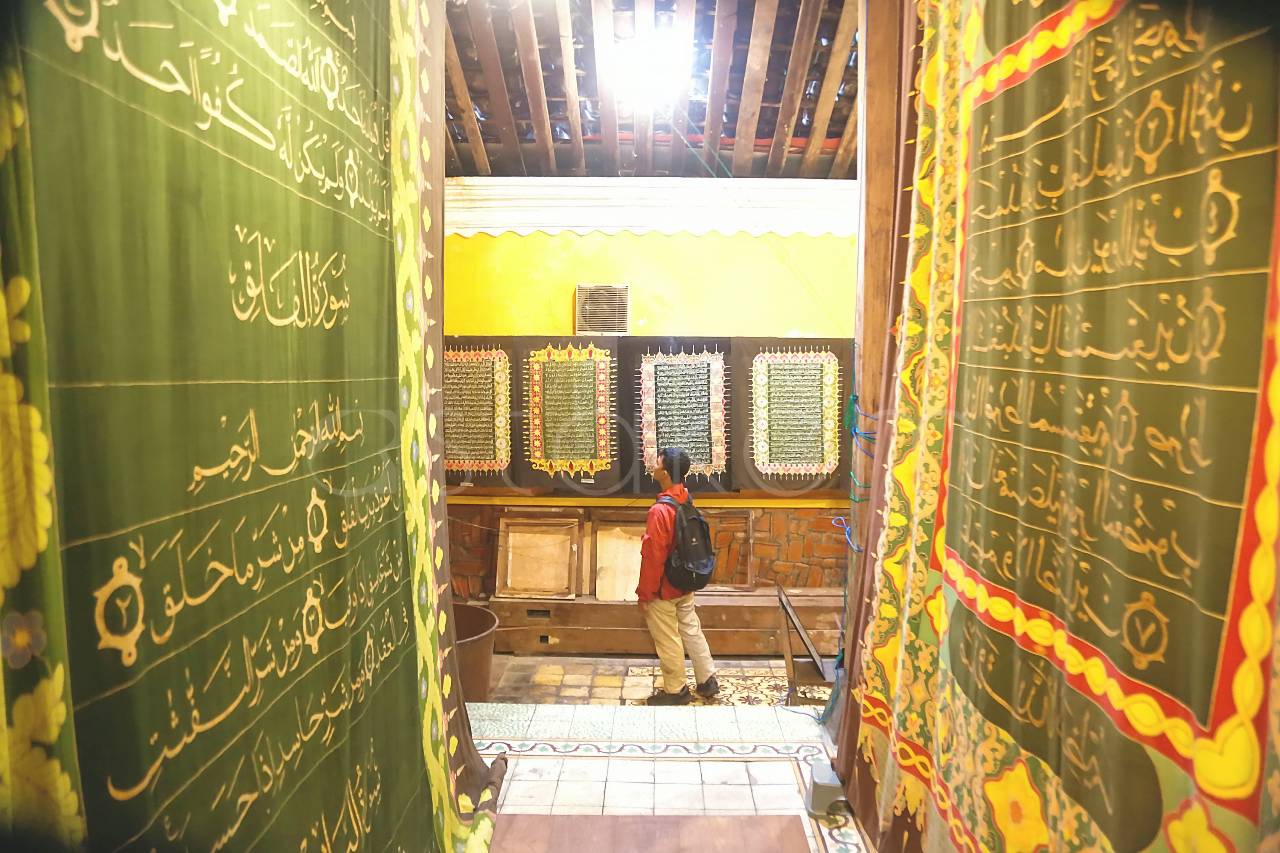 [astakom/str-Swara Nirwana]