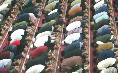Memasuki Ramadan, Warga Tapsel Meriahkan dengan Potong Sapi hingga Tarawih Perdana