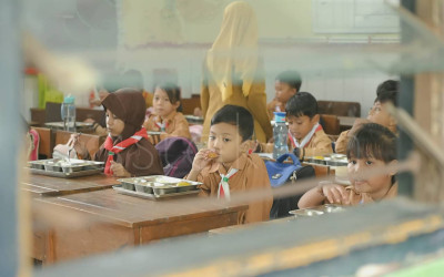 Bukan Sekadar Program Gizi, MBG Jadi Intervensi Pendidikan Berbasis Bukti!