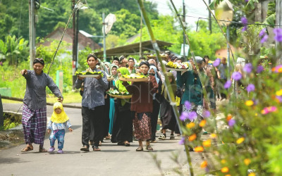 Tradisi Ruwahan Warga Desa Dawung Sleman