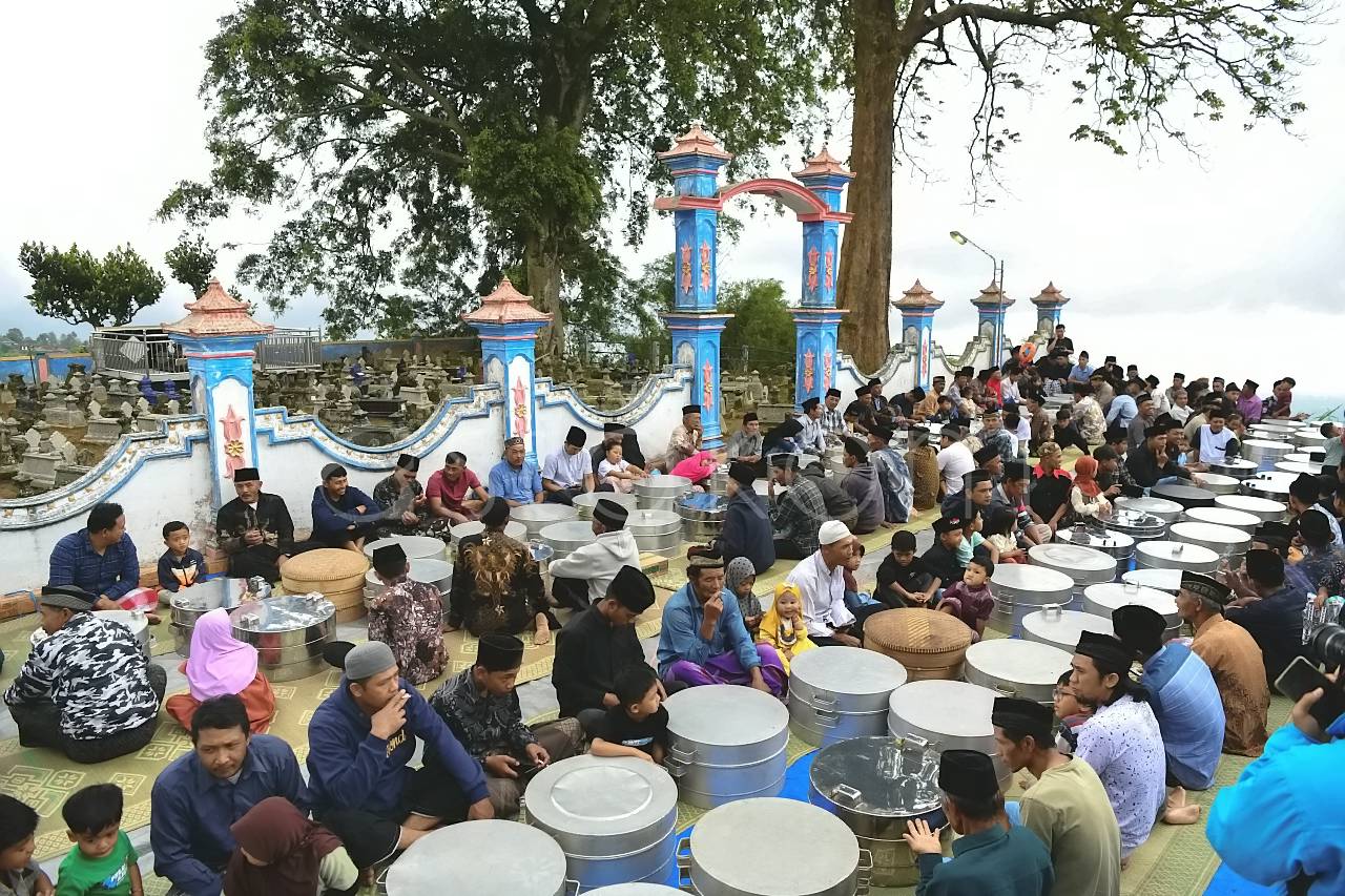 [astakom/str-Swara Nirwana]