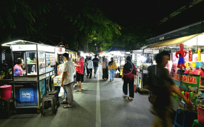 Kawasan Wisata Kuliner Vatulemo di Palu